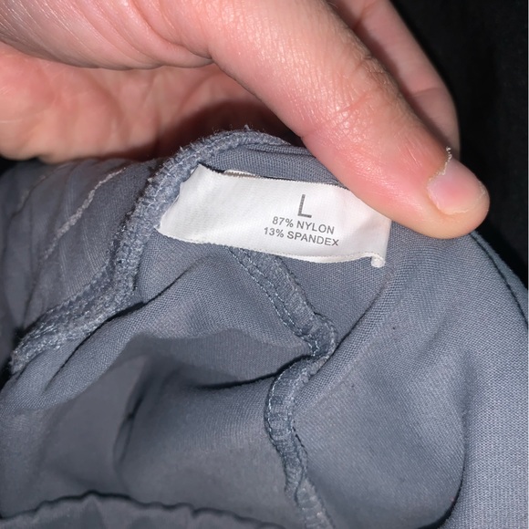 Nvgtn joggers brand new - Picture 3 of 3